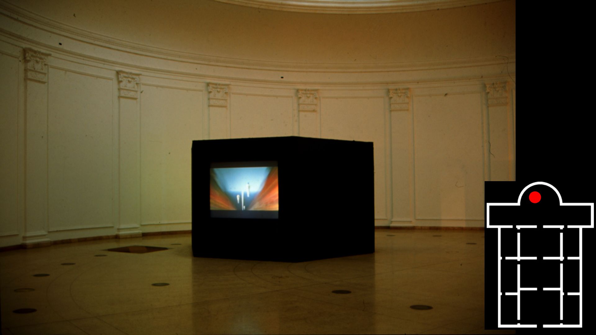XI. terem: Waliczky Tamás, Trilógia (A kert, Az erdő, Az út), 1992-94. Videóinstalláció (1996. © C3 Alapítvány)