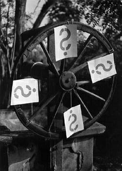 A kérdõjeles sorozatból / From the question-mark series