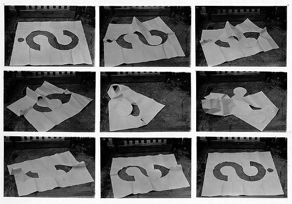 A k�rd�jeles sorozatb�l / From the question-mark series