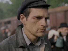 Nincs méltó halál egy haláltáborban 