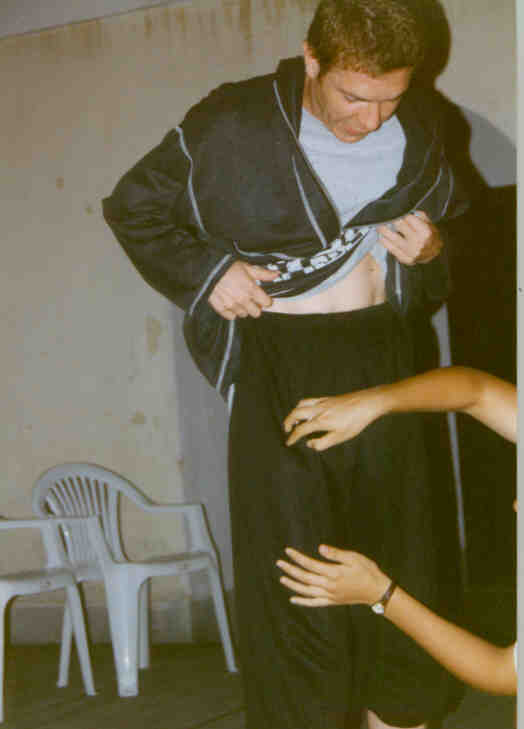 Vajon mi nyugszik a bal teny�rben?