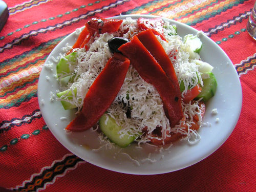 Bolgár pásztor saláta, első fogás