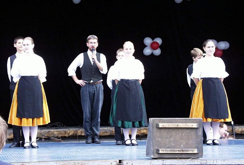 Tblb Gyermek Nptncegyttes - Neptanc0.jpg