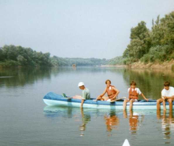 Kajakkal a Tiszn
