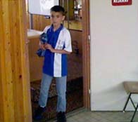 W6.JPG (10939 bytes)