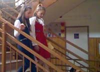 W7.JPG (10871 bytes)